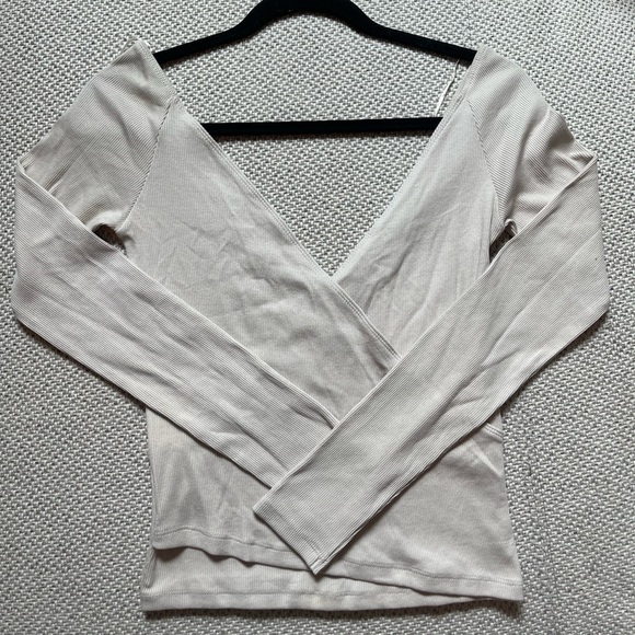 Zara Ribbed Surplice Top - NWT - Picture 7 of 7